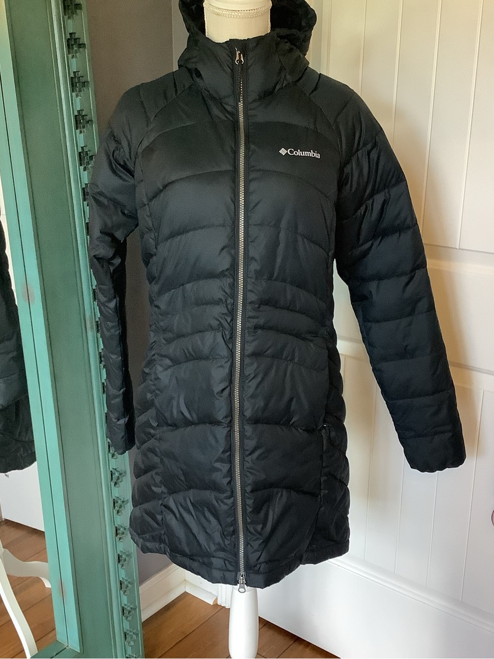 Columbia Women’s Black Long Packable Puffer Coat with Hood